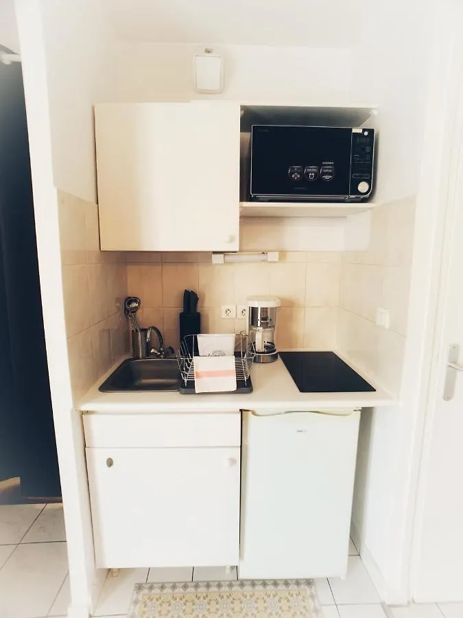 아파트 Studio Bis 32M2 Au Calme Situe Au Centre De 반느
