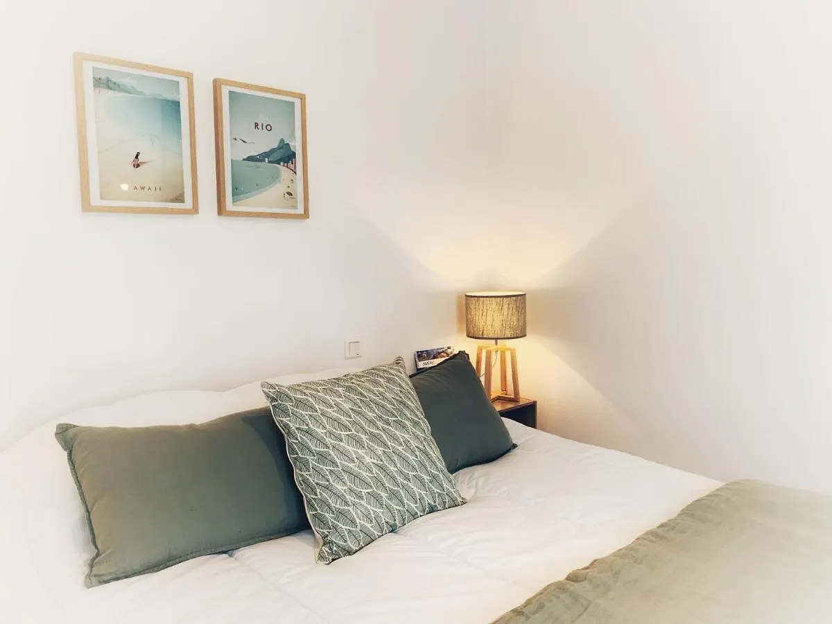Studio Bis 32M2 Au Calme Situe Au Centre De 반느 0*,